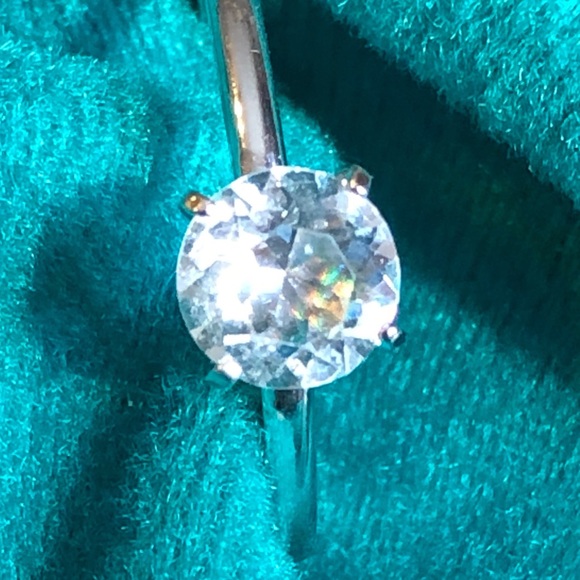 Vintage Uncas Vanderbilt Silver Tone round simulated diamond CZ Solitaire SZ 10 - Picture 4 of 14